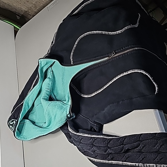 LULULEMON black and green size 6 scuba zip up hoodie - Picture 6 of 7